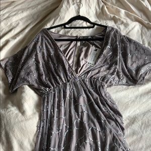 Gray sequined v neck split dress